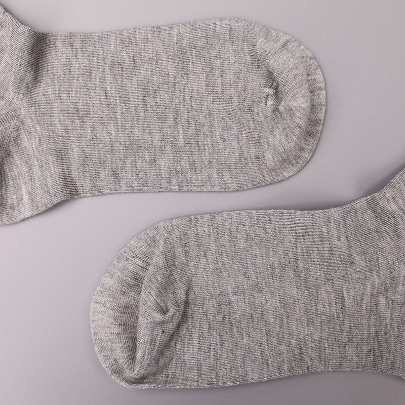 Měkký spřádaný hedvábný nylon pokrytý čpavkem 2 horizontální proužky a zesílené ručně šité dámské ponožky WSD1536
