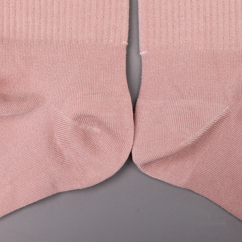 Měkký spřádaný hedvábný nylon pokrytý čpavkem 2 horizontální proužky a zesílené ručně šité dámské ponožky WSD1536
