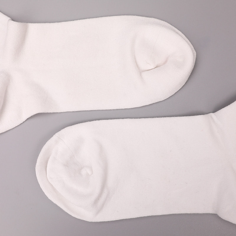 Měkké spřádané hedvábné nylonové zabalené imitace spandexu 3D tištěné žakárové ručně šité podzimní a zimní pánské ponožky WSD2850